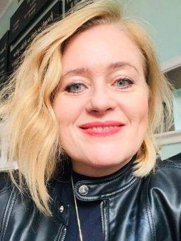 Angela, 33 ans, tchat coquin à Bastia