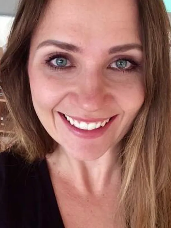 Valentine, 30 ans, tchat coquin à Cannes