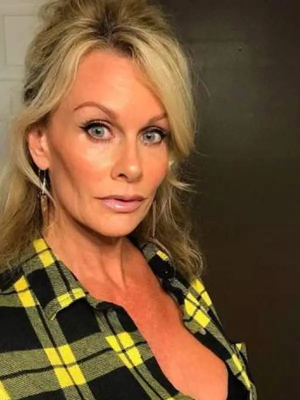 Lydie, 53 ans, tchat coquin à Dijon