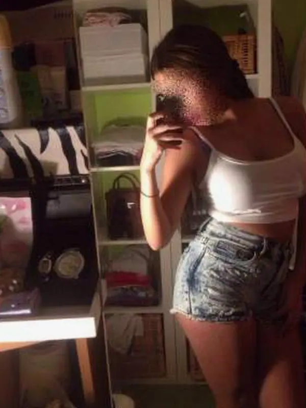 Cynthia, 36 ans, tchat coquin à Le Mans