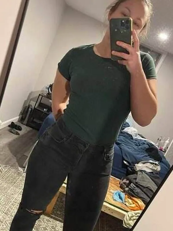 Élisa, 30 ans, tchat coquin à Le Mans