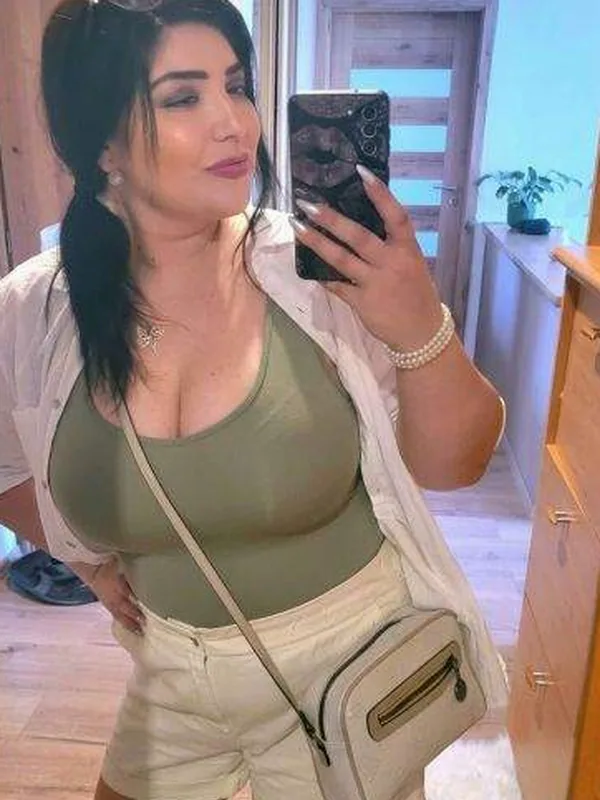 Coline, 28 ans, tchat coquin à Lille