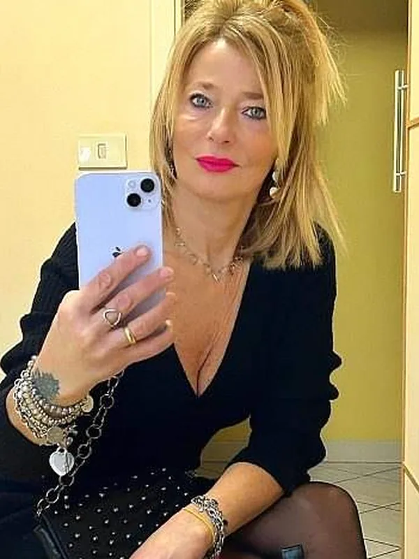 Joséphine, 57 ans, tchat coquin à Perpignan
