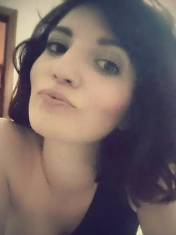 Lola, 22 ans, tchat coquin à Rennes