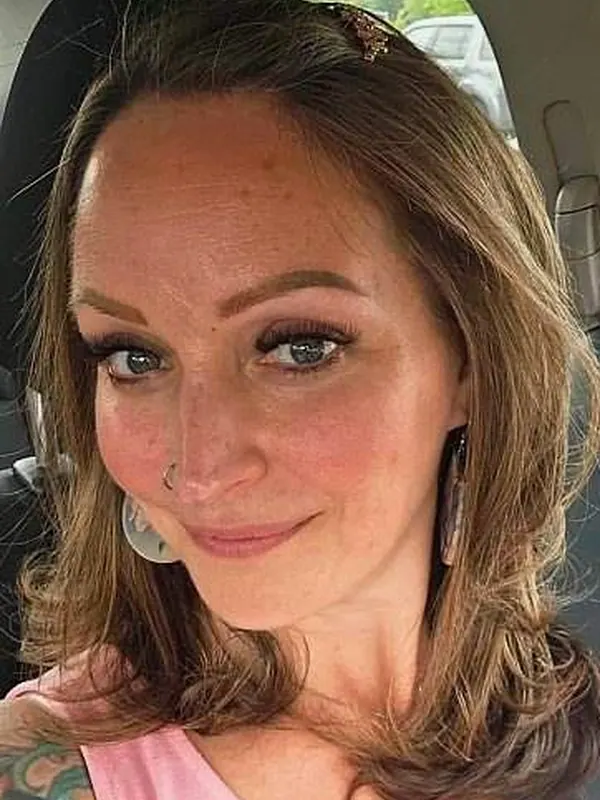 Sarah, 30 ans, tchat coquin à Toulon