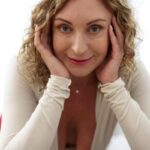 Directrice le jour, en quête de vrais échanges le soir – rencontre femme par tchat