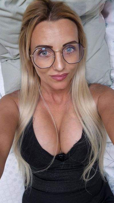 tchat sexy - Valenciennes - Collègue à Valenciennes, envie de dialogue qui monte sec ce soir?
