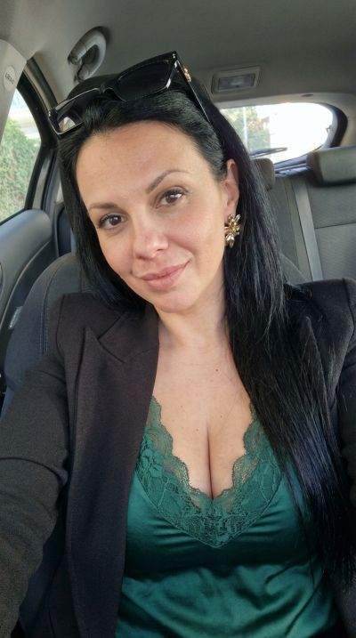 tchat sexy - Marseille - Tu veux une conversation coquine? Selena, 35 ans à Marseille, t&rsquo;attend