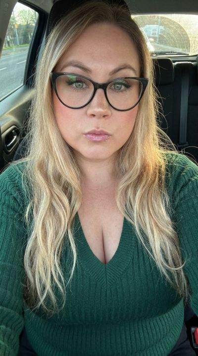 tchat sexy - Sada - Tu cherches une fille qui dit ce qu&rsquo;elle pense ? Chat direct à Sada